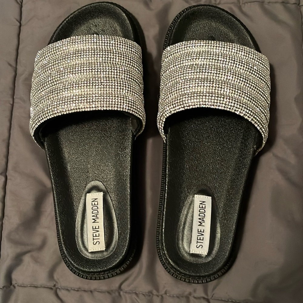 Steve Madden sandals. Size 10